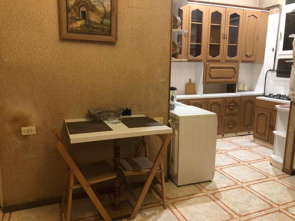 Квартира В Самом Центре Еревана Διαμέρισμα Εξωτερικό φωτογραφία