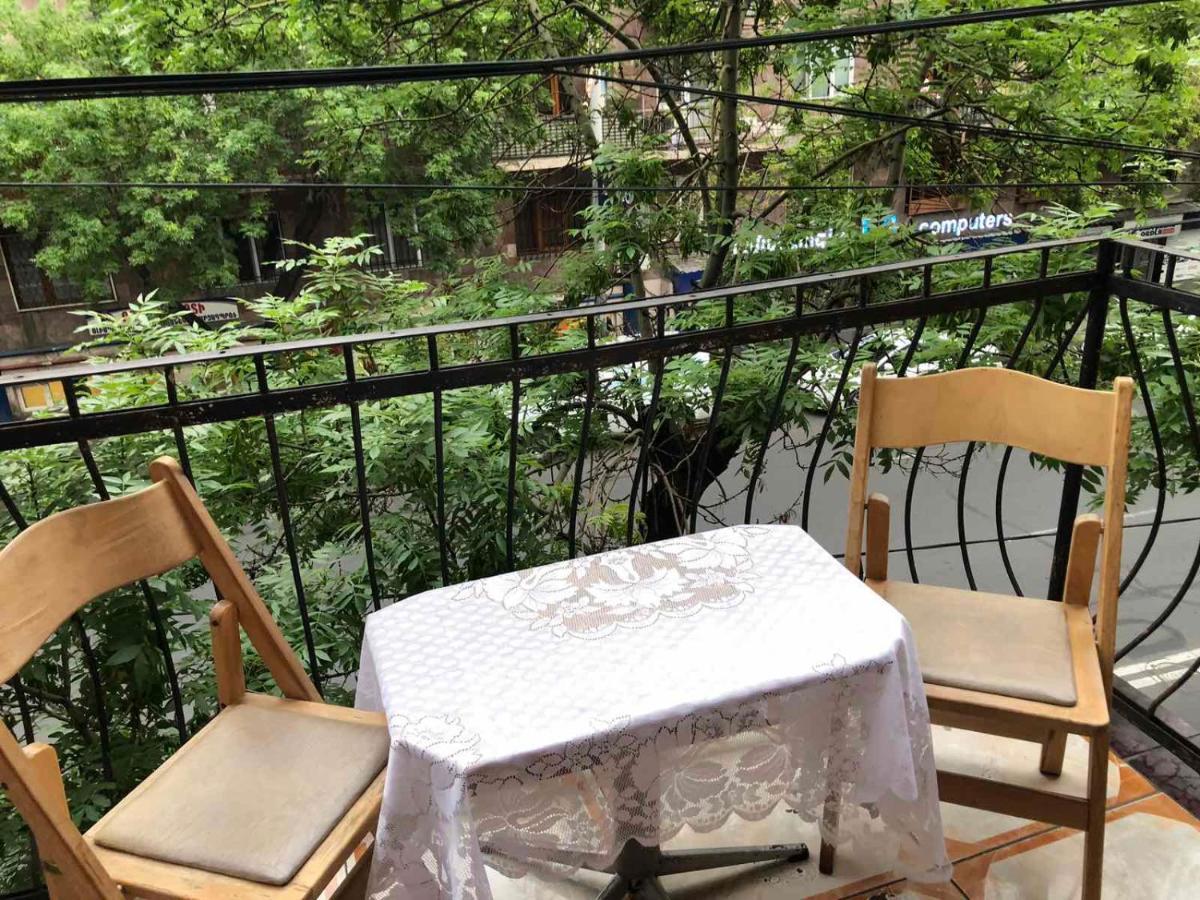 Квартира В Самом Центре Еревана Διαμέρισμα Εξωτερικό φωτογραφία