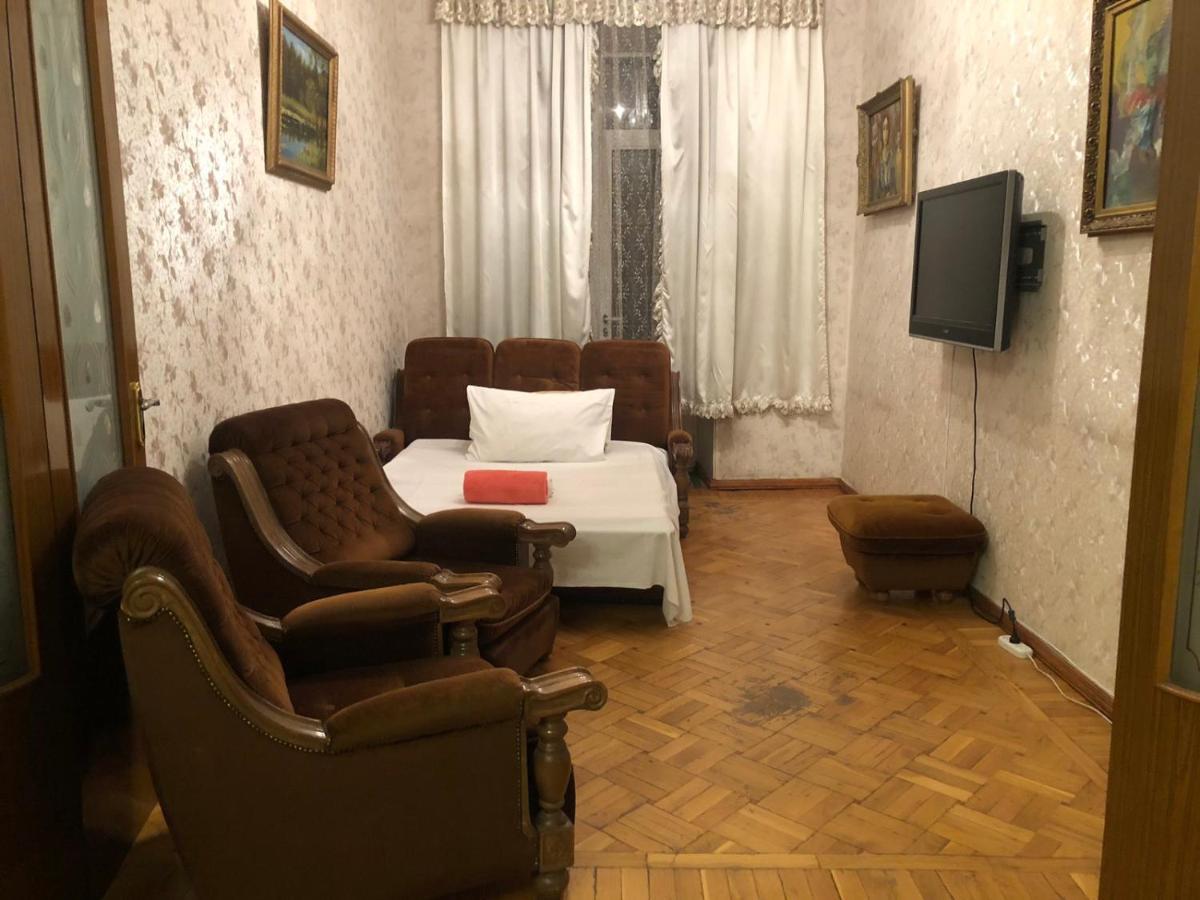 Квартира В Самом Центре Еревана Διαμέρισμα Εξωτερικό φωτογραφία